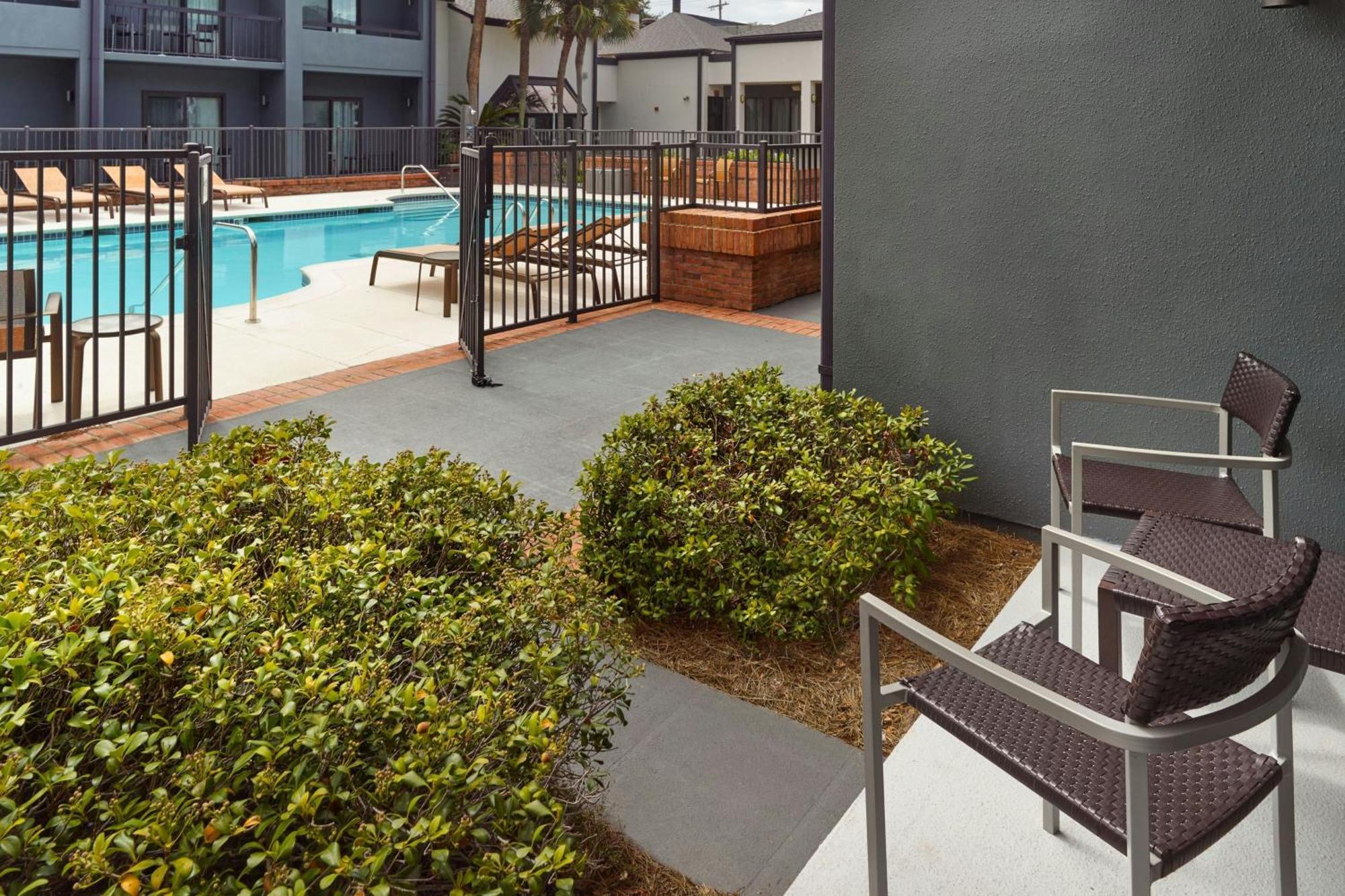 Courtyard By Marriott Tallahassee Downtown/Capital Exterior photo